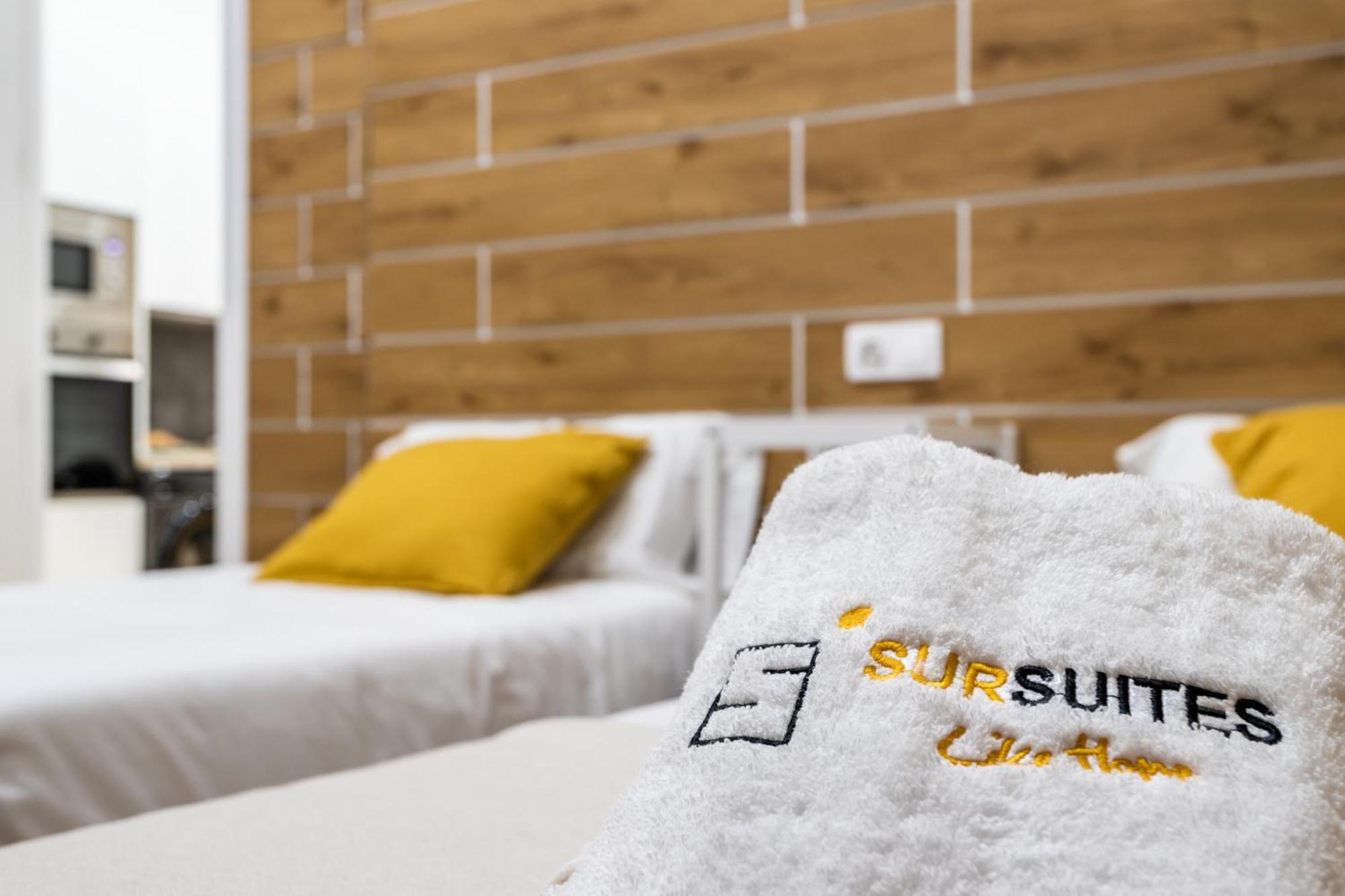 Sur Suites 2 Estudios Industriales Фуэнхирола Экстерьер фото