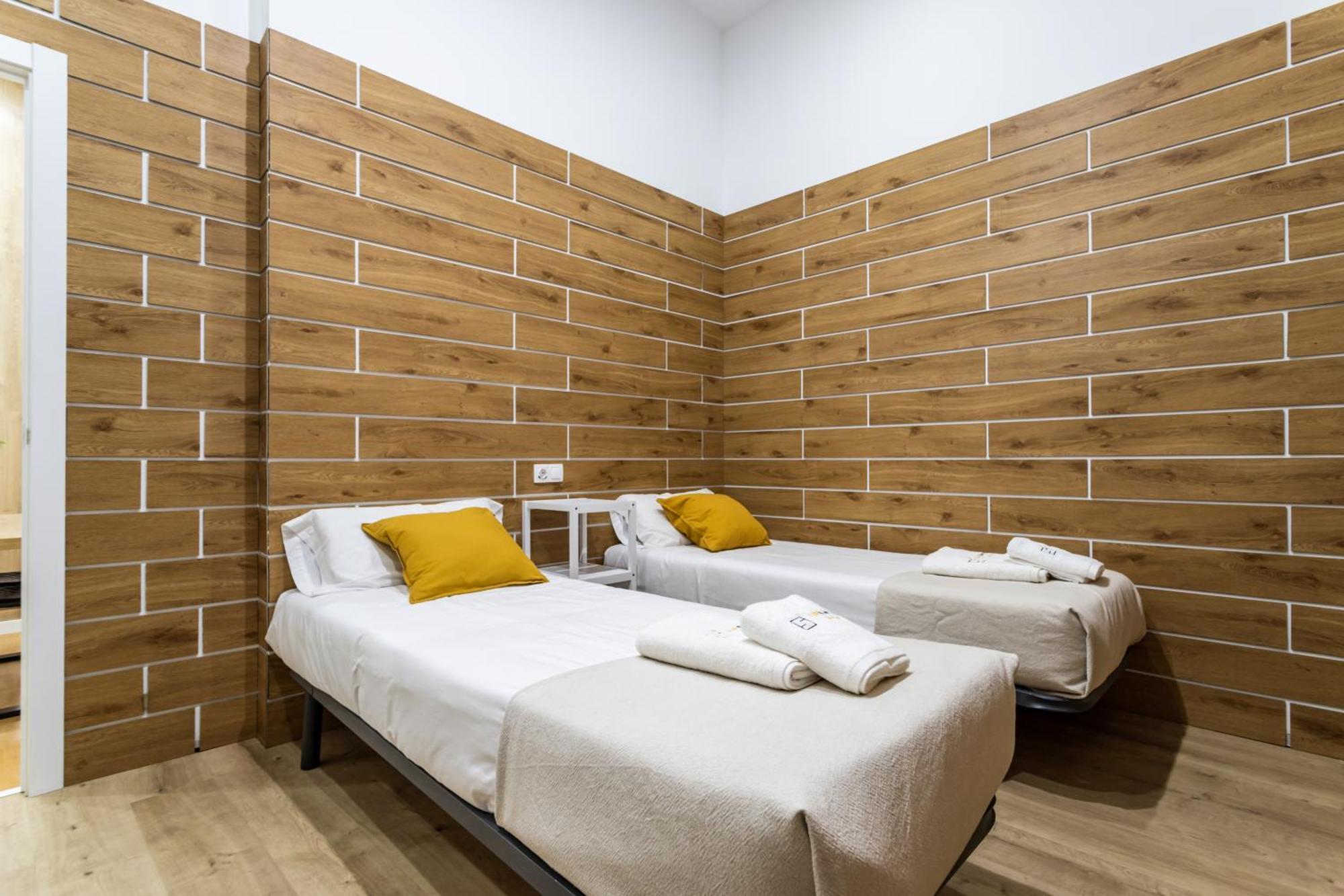 Sur Suites 2 Estudios Industriales Фуэнхирола Экстерьер фото
